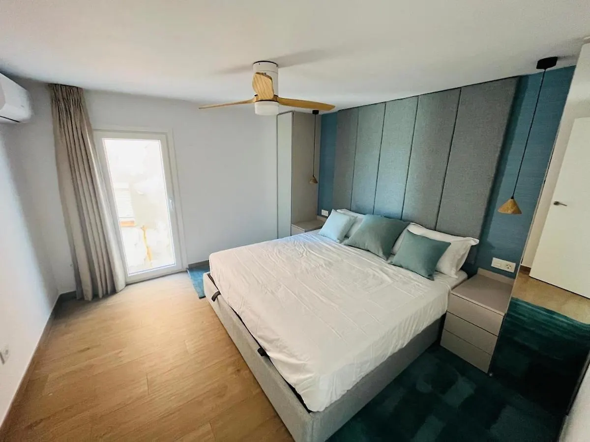 Luxury, Beach Front, Two-Bedroom Apartment Torreguadiaro 0*,  Spain